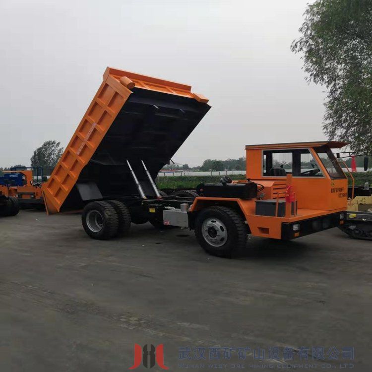 四輪裝載礦用車NJ-130(圖3)