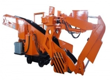 刮板式履帶扒渣機(jī)80大坡度型